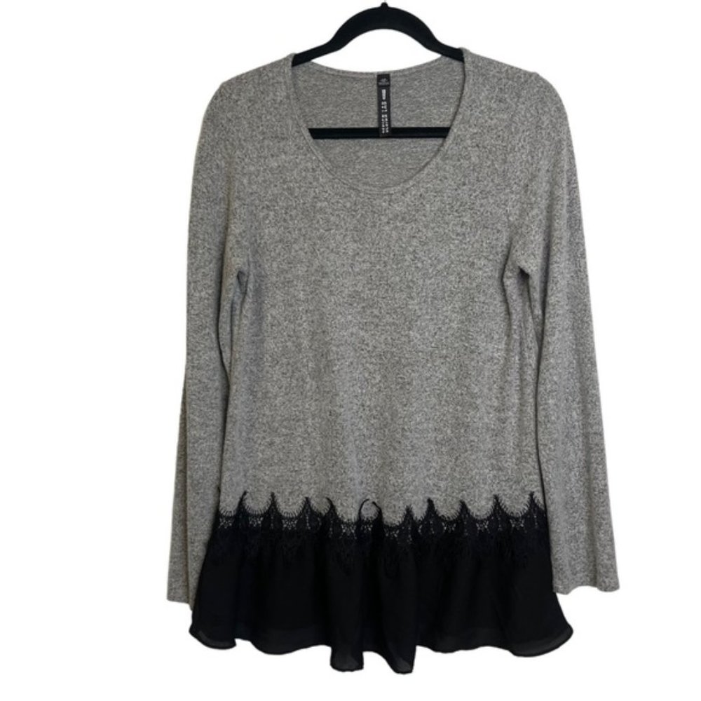 Design Lab Lord & Taylor Grey Long Sleeved Sheer Lace Knit Stretch Tunic